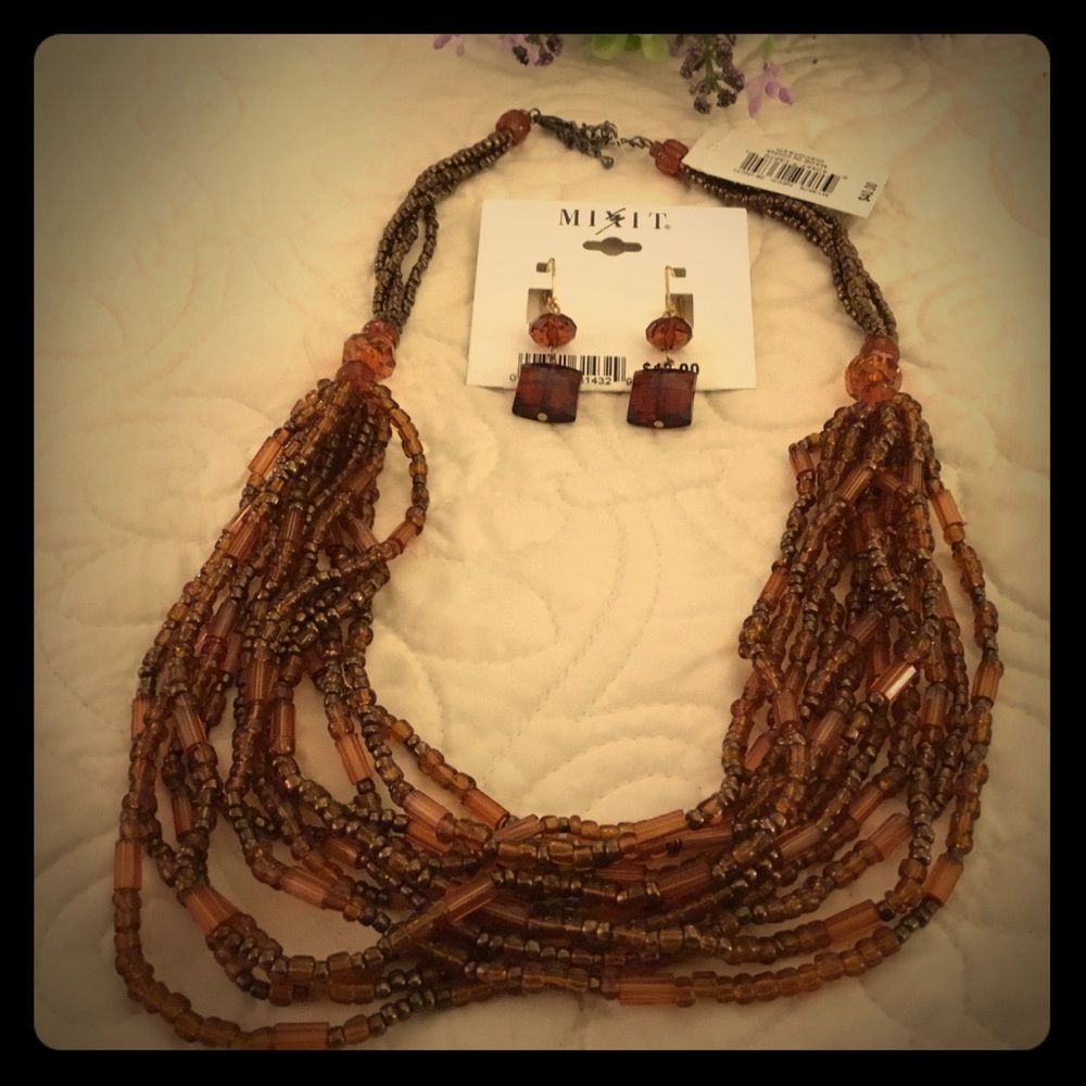 Amber color beaded necklace & earring set NEW